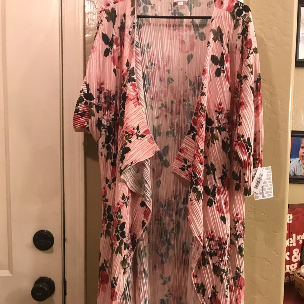 LuLaRoe Shirley